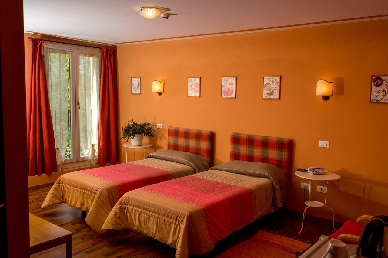 Farm stay Agriturismo Corte Carezzabella *