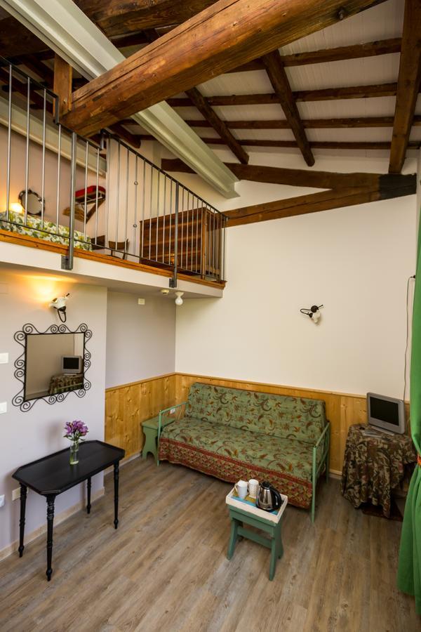 Farm stay Agriturismo Corte Carezzabella